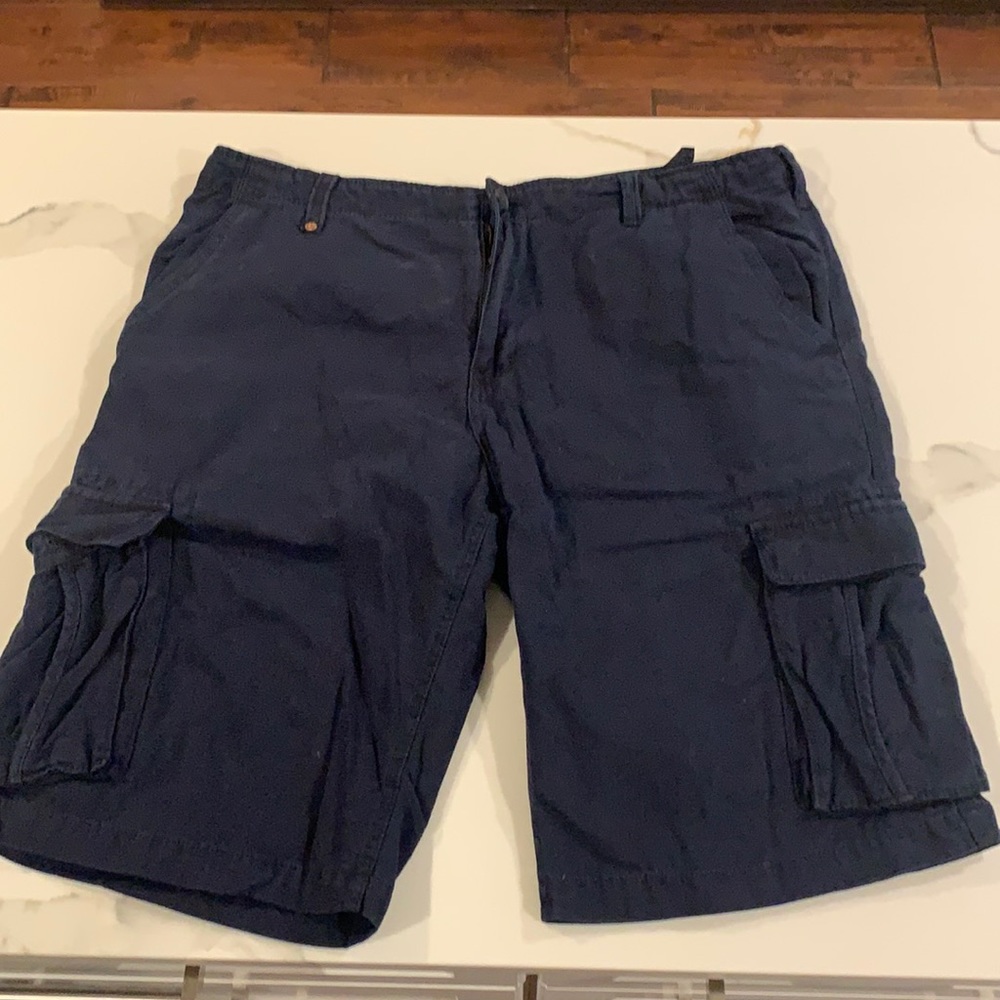 Buffalo brand men’s cargo shorts